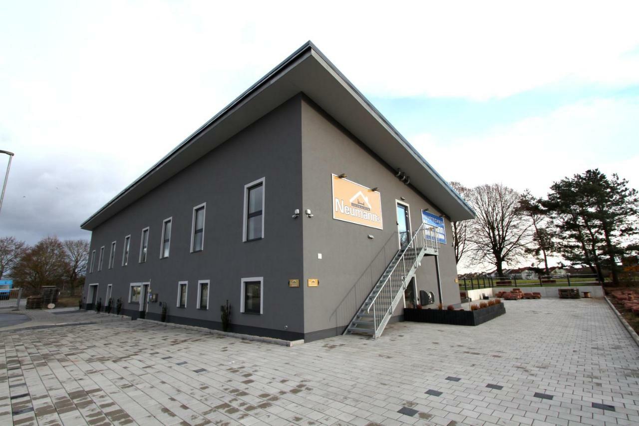Neumann'S Uebernachten Plankstadt 外观 照片